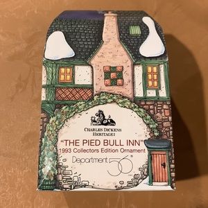 NEW Department 56 Pied Bull Inn Charles Dickens Heritage Ornament Vintage 1993